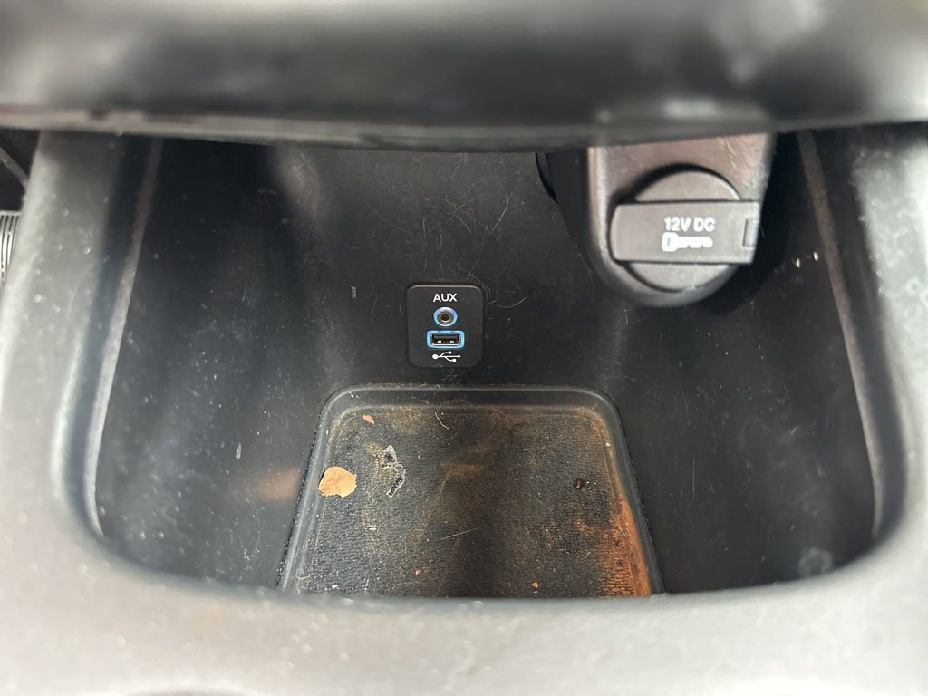 Used 2018 Dodge Journey SE w/ Blacktop Package FWD image 25