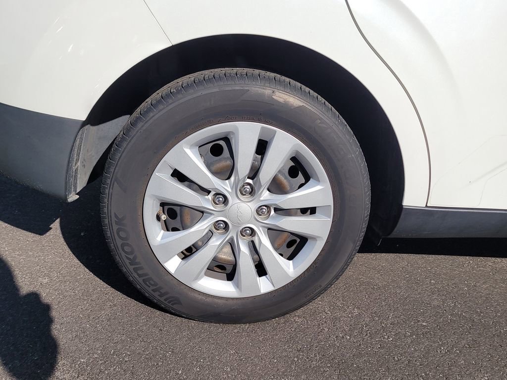 Used 2022 Kia Soul LX image 5