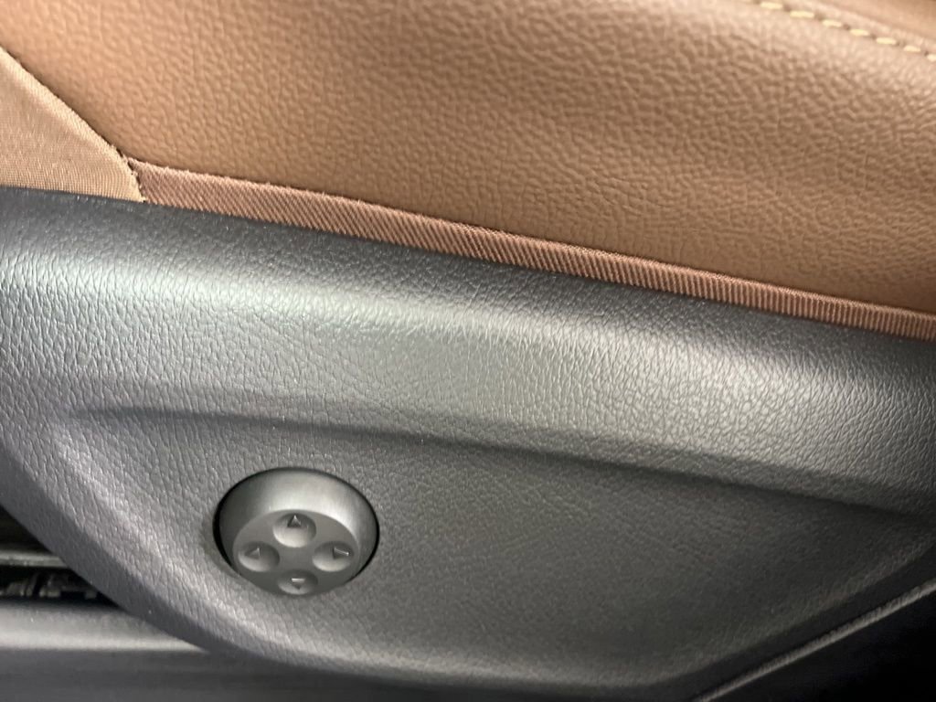 Certified 2026 Mercedes-Benz GLE 450 4MATIC image 27