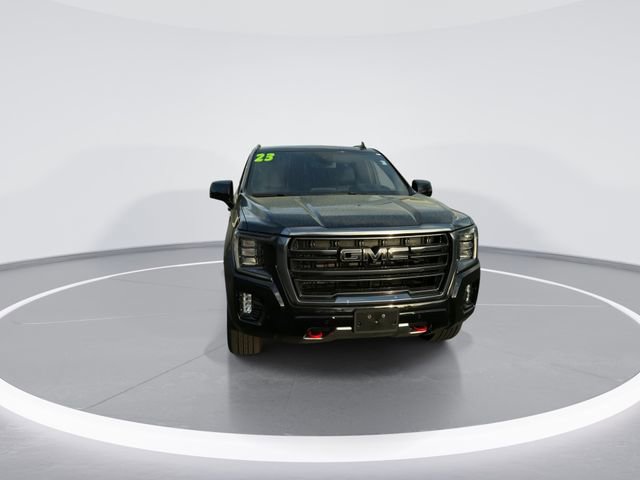 Used 2023 GMC Yukon AT4 w/ AT4 Premium Plus Package image 3