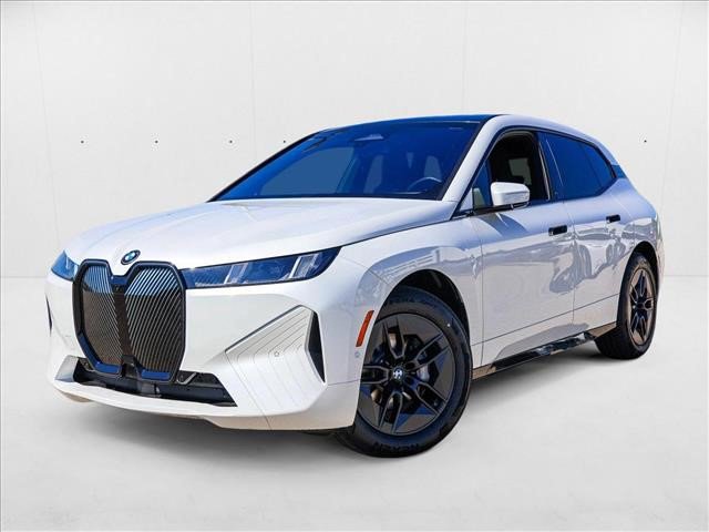 Used 2026 BMW iX xDrive60 w/ Premium Package image 1