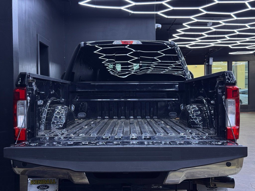 Used 2017 Ford F250 Lariat w/ Chrome Package AWD/4WD image 27
