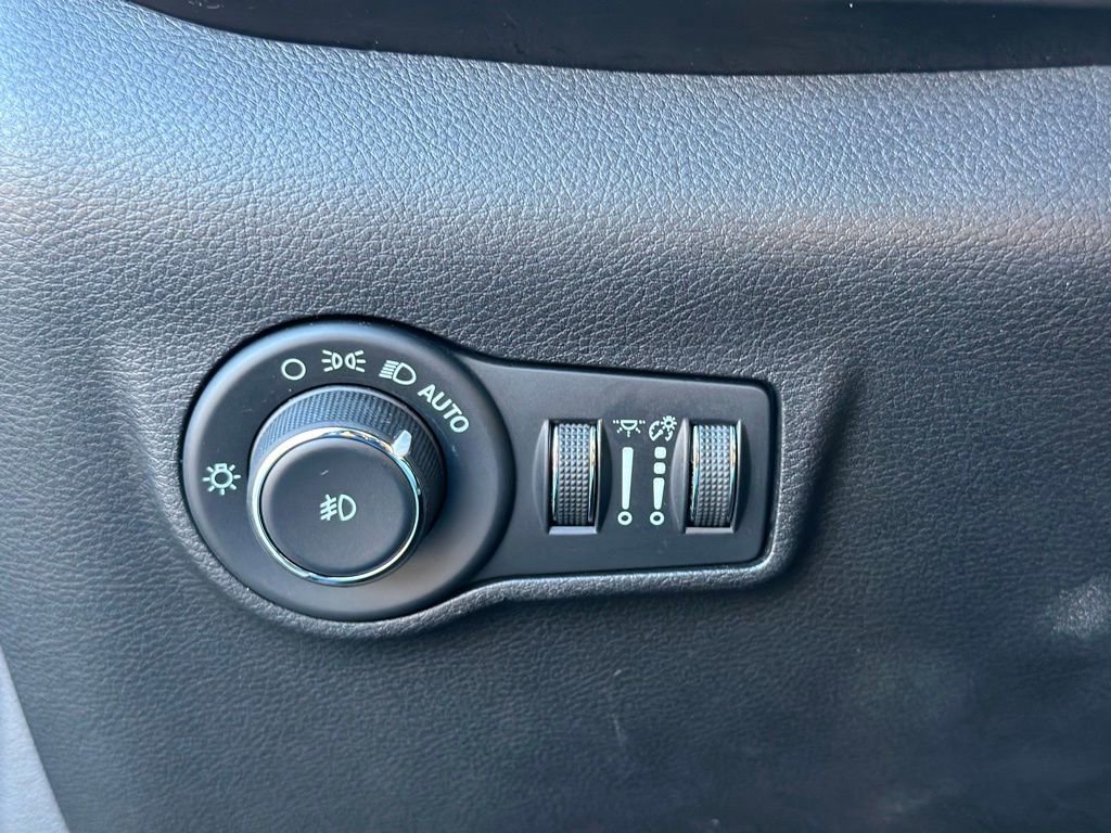 Used 2022 Jeep Compass High Altitude image 23