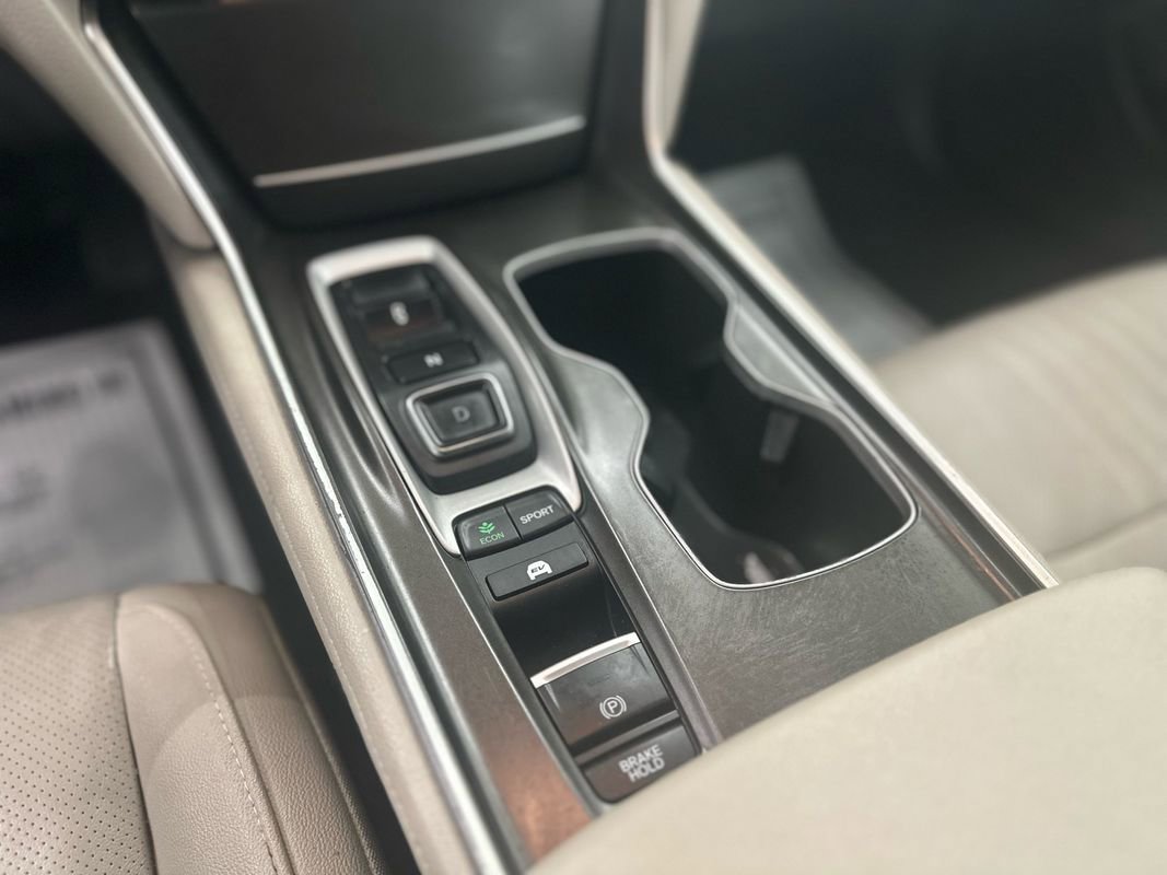 Used 2019 Honda Accord Touring image 27