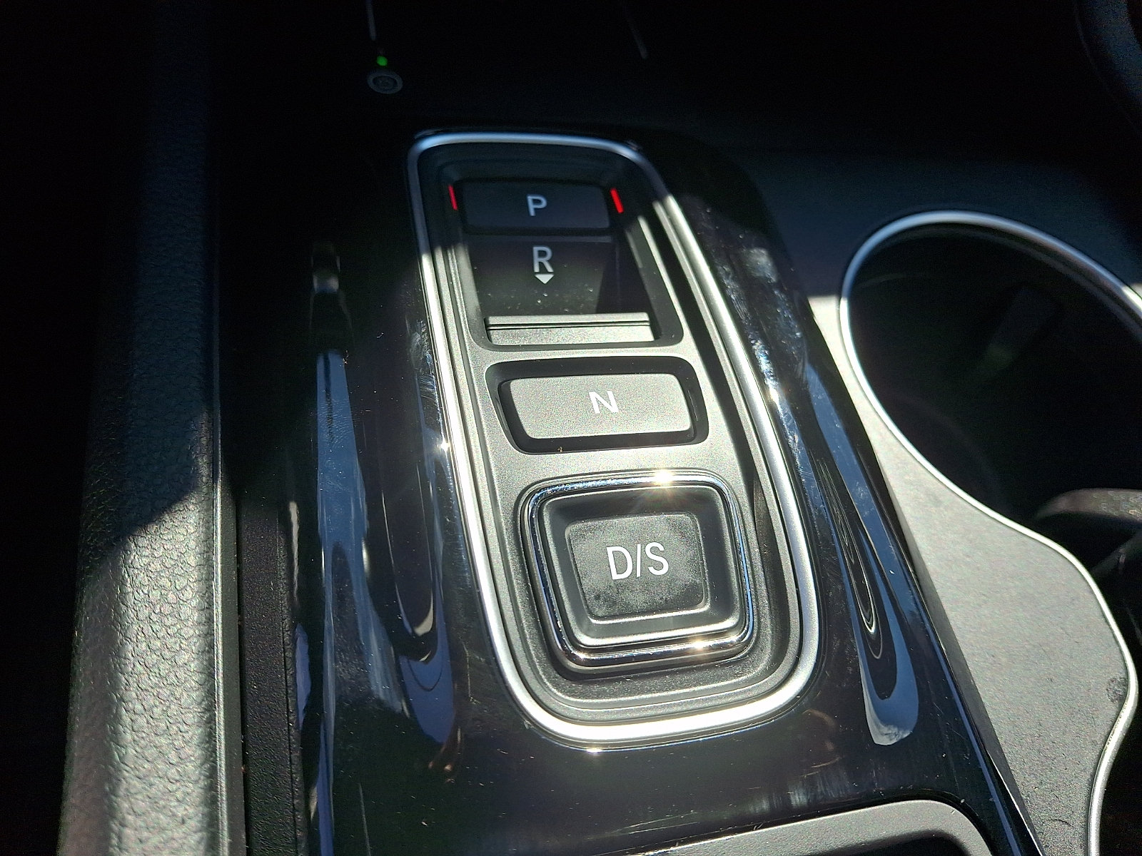 Certified 2025 Honda Pilot Black Edition image 15