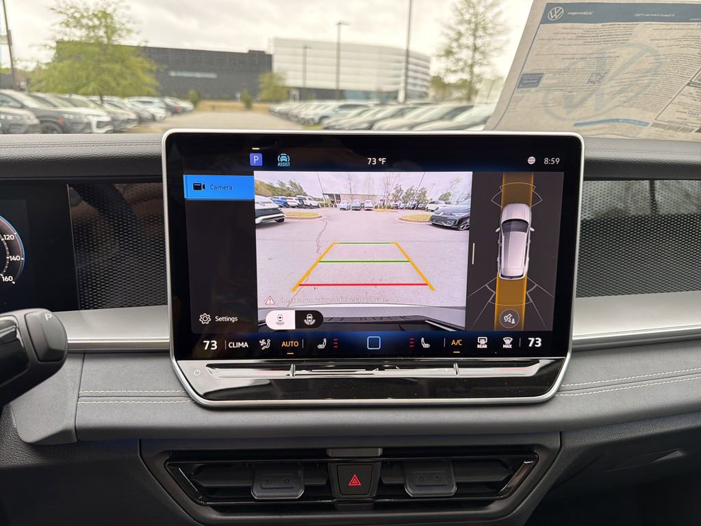 New 2026 Volkswagen Tiguan SE FWD image 28