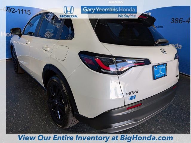 Certified 2026 Honda HR-V Sport image 9