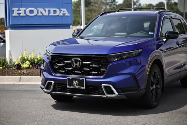 Certified 2023 Honda CR-V Sport Touring image 2