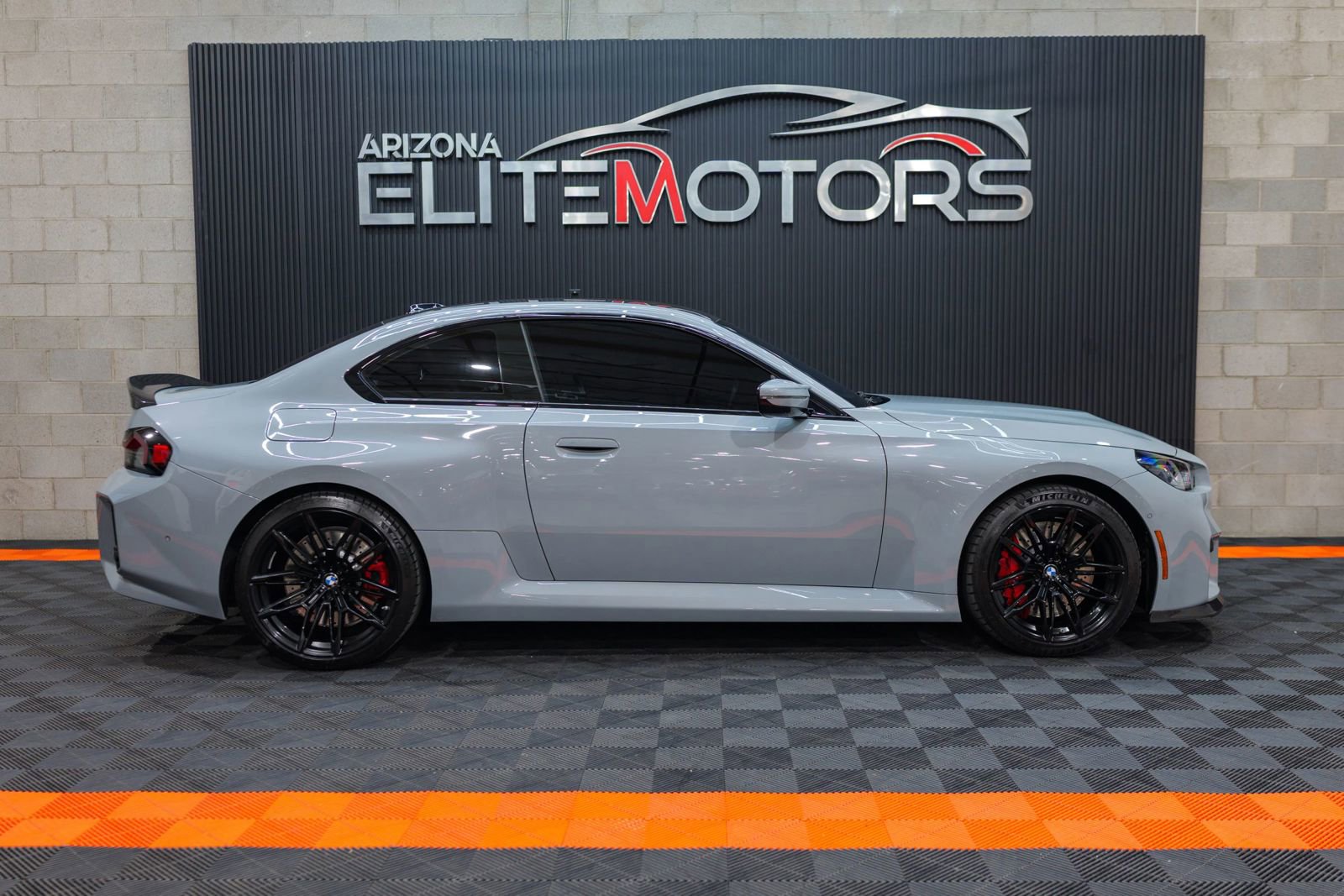 Used 2024 BMW M2 w/ Lighting Package image 17