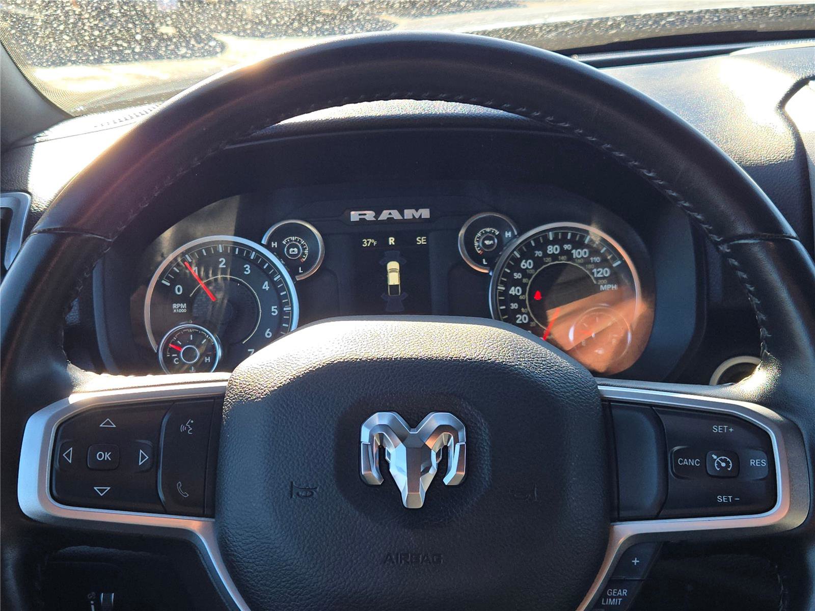 Certified 2024 RAM 2500 Big Horn w/ Night Edition AWD/4WD image 33