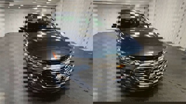 Certified 2024 Chevrolet Malibu LT image 3