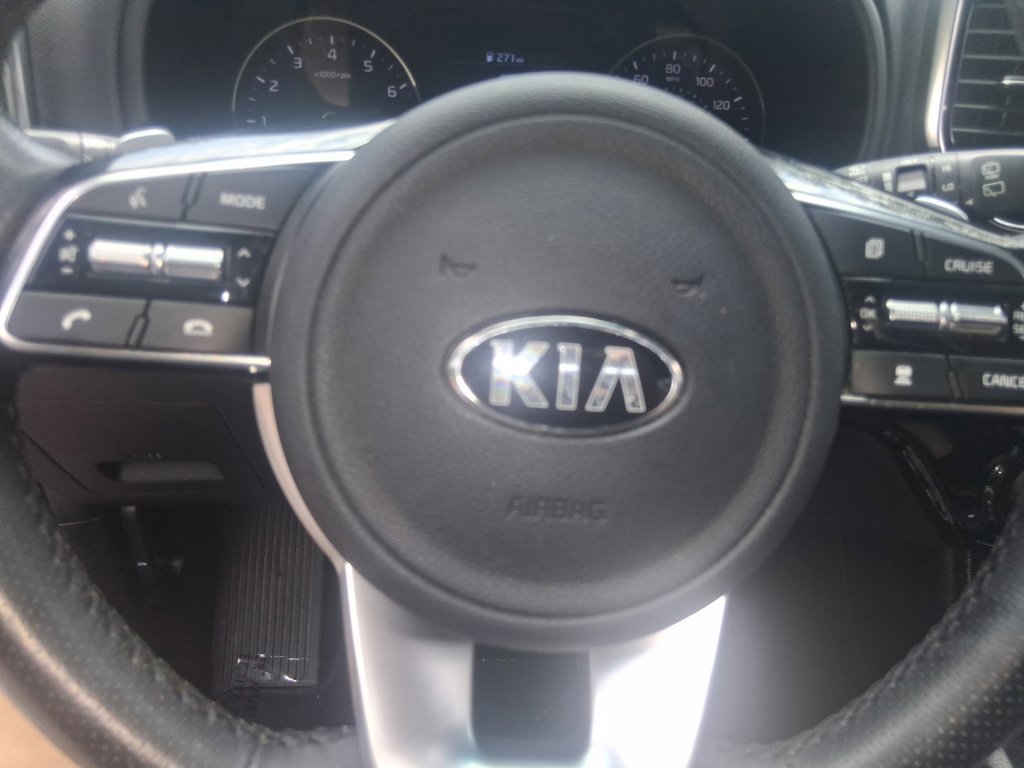 Certified 2022 Kia Sportage Nightfall Edition w/ Nightfall Fwd Premium Package image 13