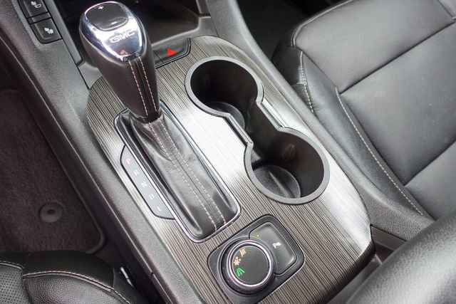 Used 2017 GMC Acadia SLT image 19