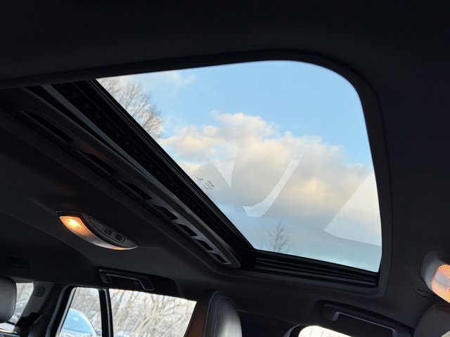 Used 2018 Volvo V60 T6 Polestar image 38