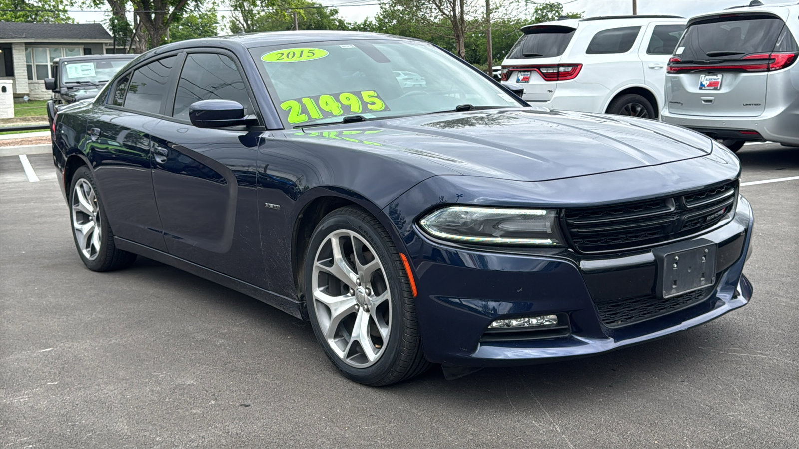 Used 2015 Dodge Charger R/T w/ Plus Group RWD image 3