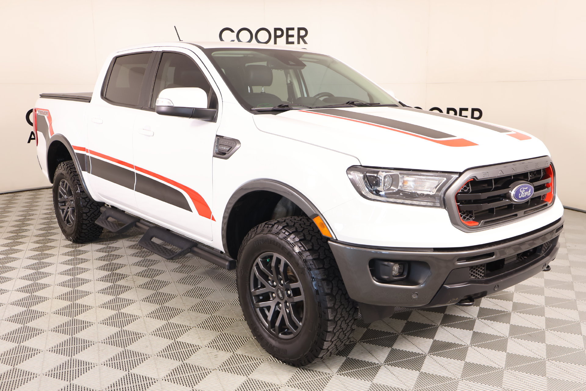 Used 2021 Ford Ranger Lariat w/ Tremor Off-Road Package AWD/4WD image 1