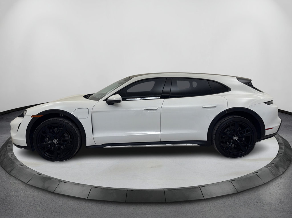 Used 2022 Porsche Taycan 4 Cross Turismo AWD/4WD image 9