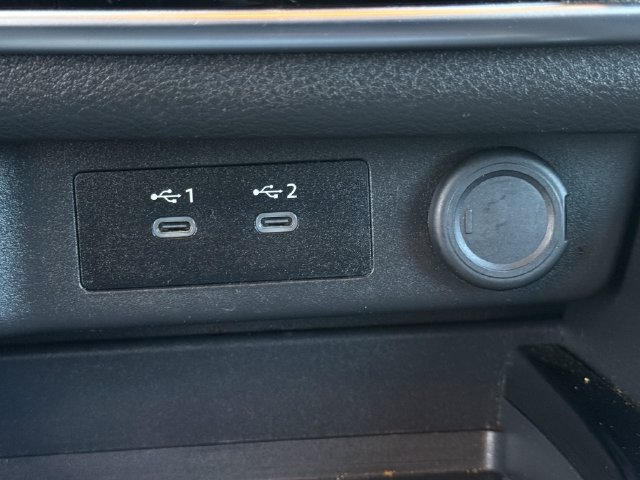 Used 2024 Nissan Rogue SV AWD/4WD image 21