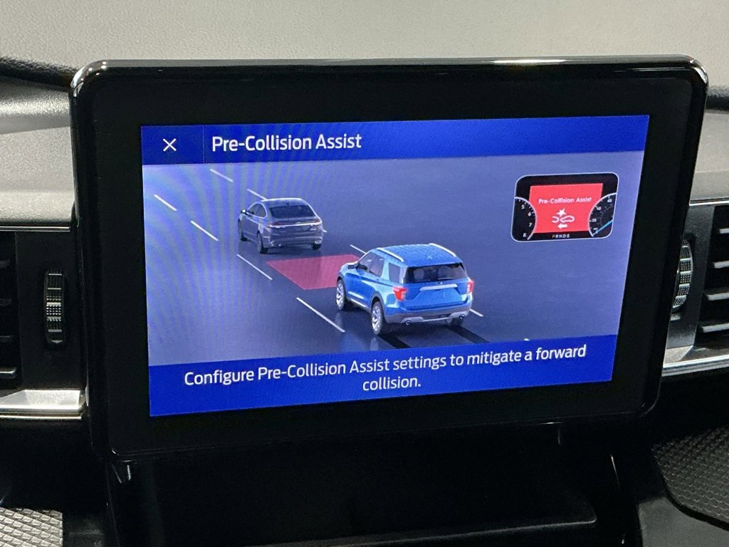 Used 2023 Ford Explorer ST-Line image 48