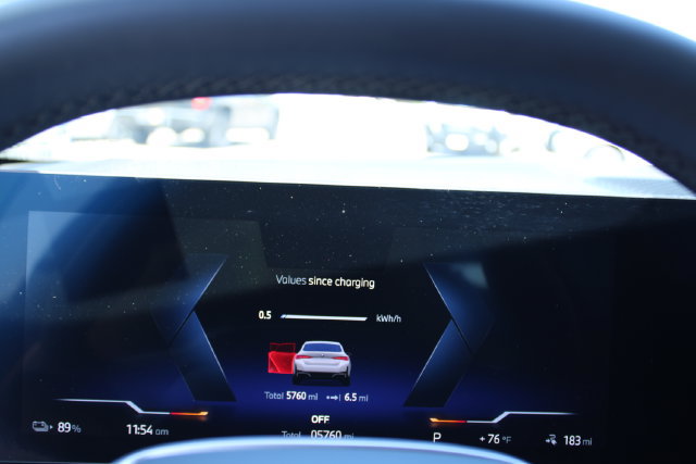 Used 2025 BMW i4 eDrive40 RWD image 25