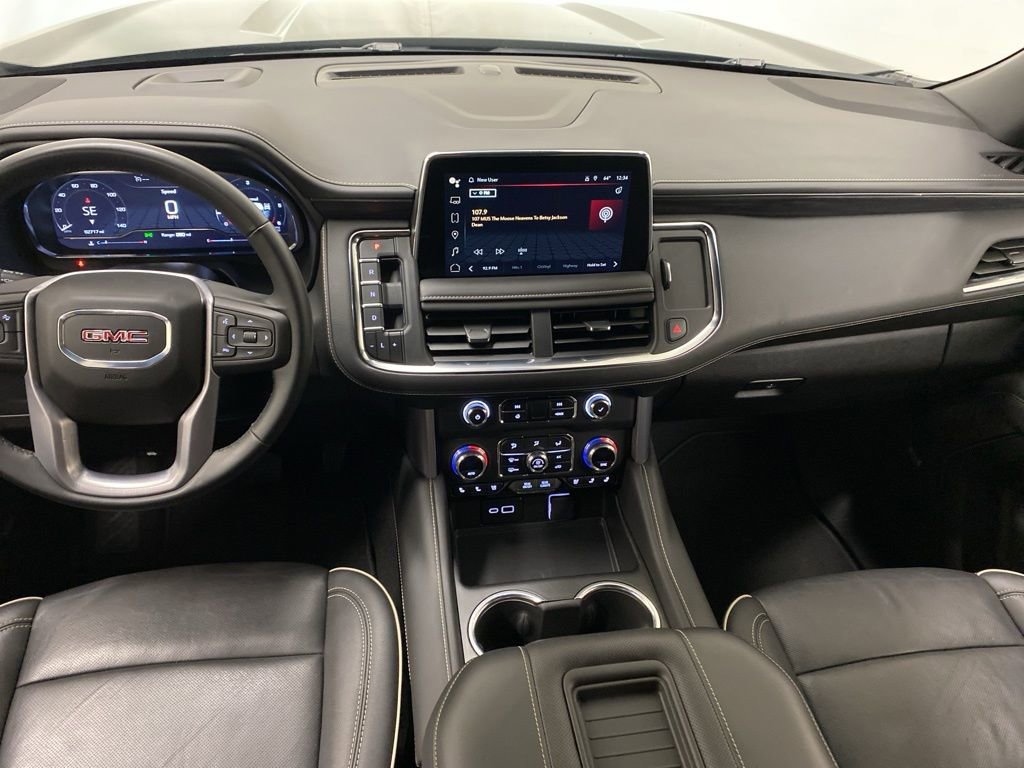 Used 2024 GMC Yukon XL SLT image 23