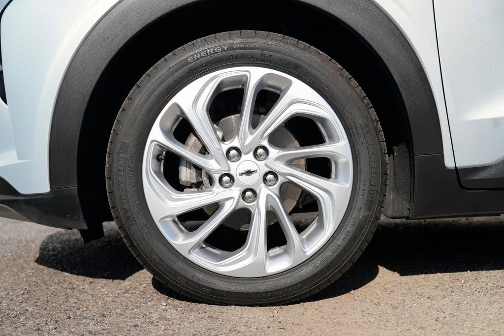 Used 2022 Chevrolet Bolt EUV LT image 13