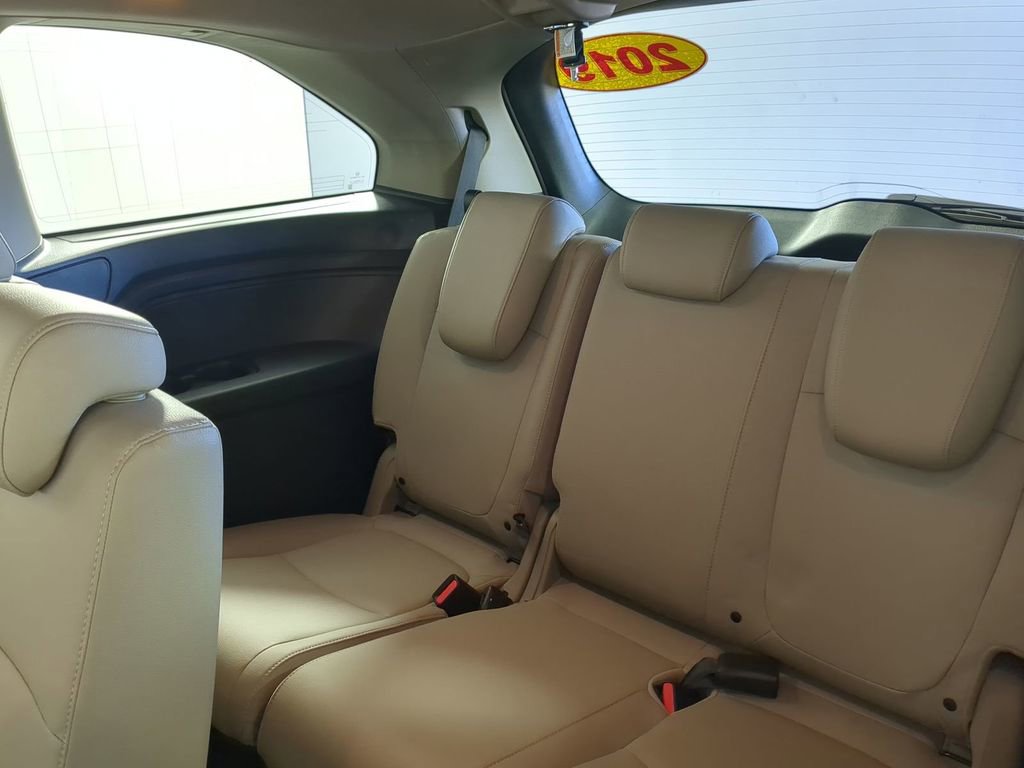 Used 2019 Honda Odyssey EX-L image 16