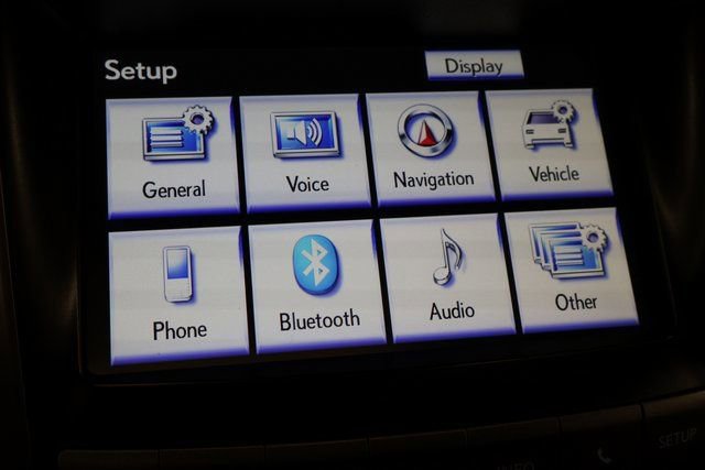 Used 2015 Lexus LX 570 4WD image 25