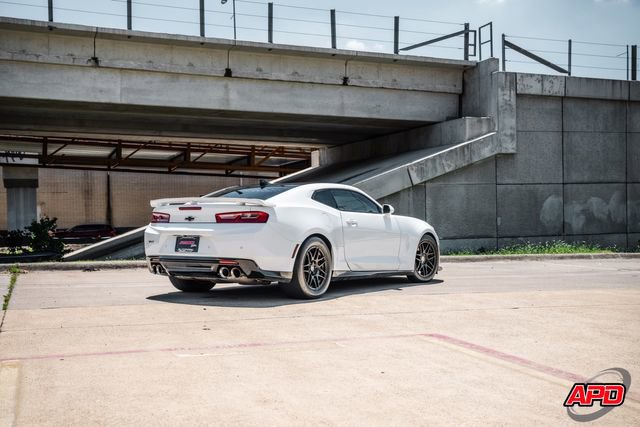 Used 2018 Chevrolet Camaro ZL1 RWD image 21