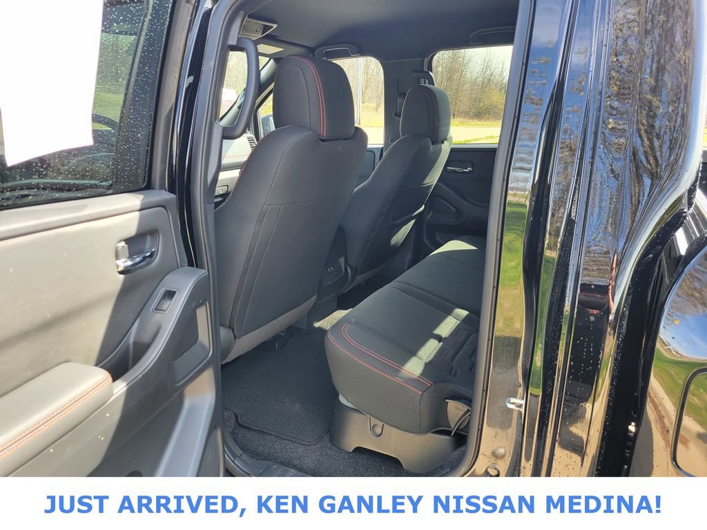 Certified 2023 Nissan Frontier PRO-4X w/ Technology Package image 16