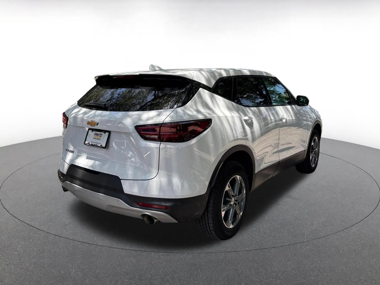 Used 2026 Chevrolet Blazer LT FWD image 7