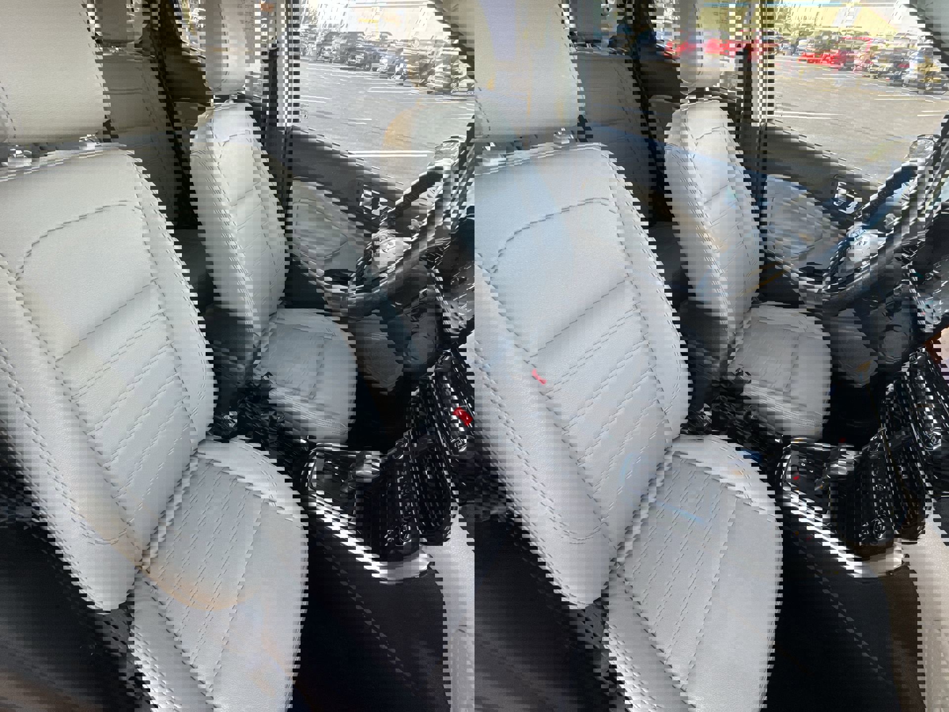 Used 2021 Ford EcoSport Titanium image 26