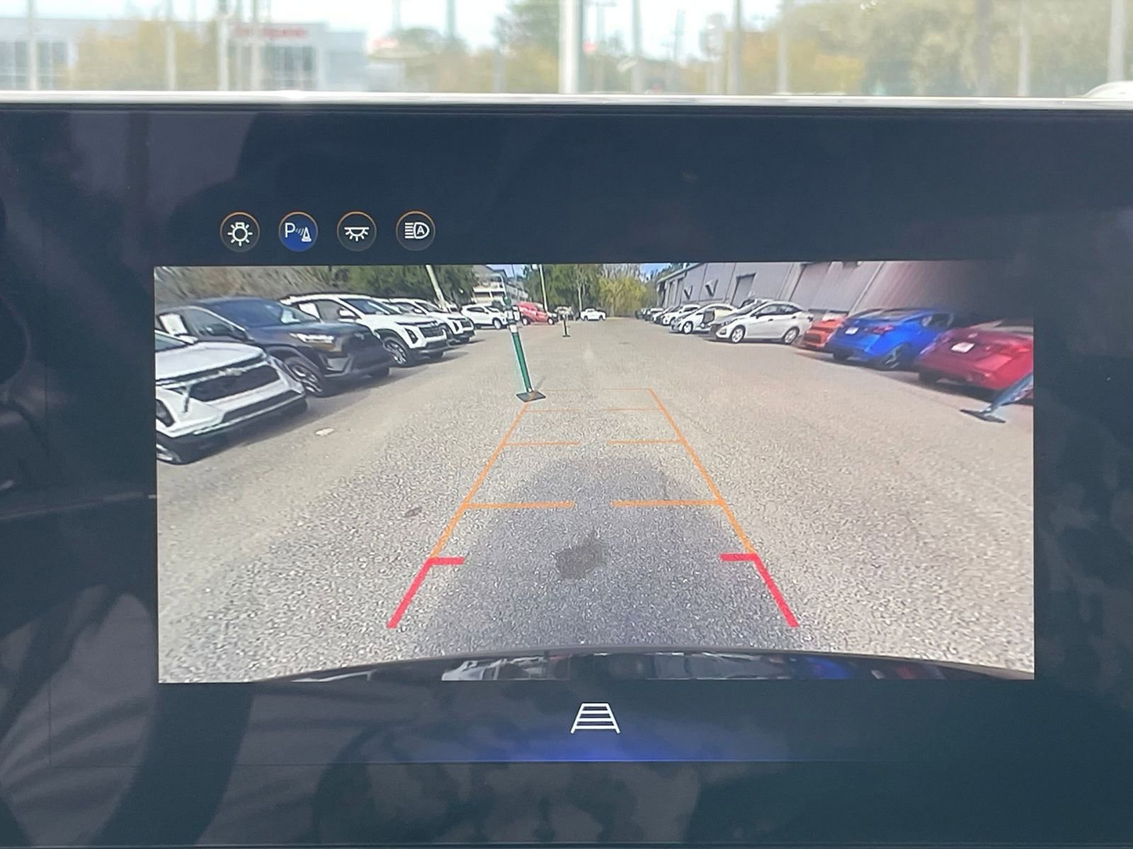 Used 2025 Chevrolet Equinox LT image 17