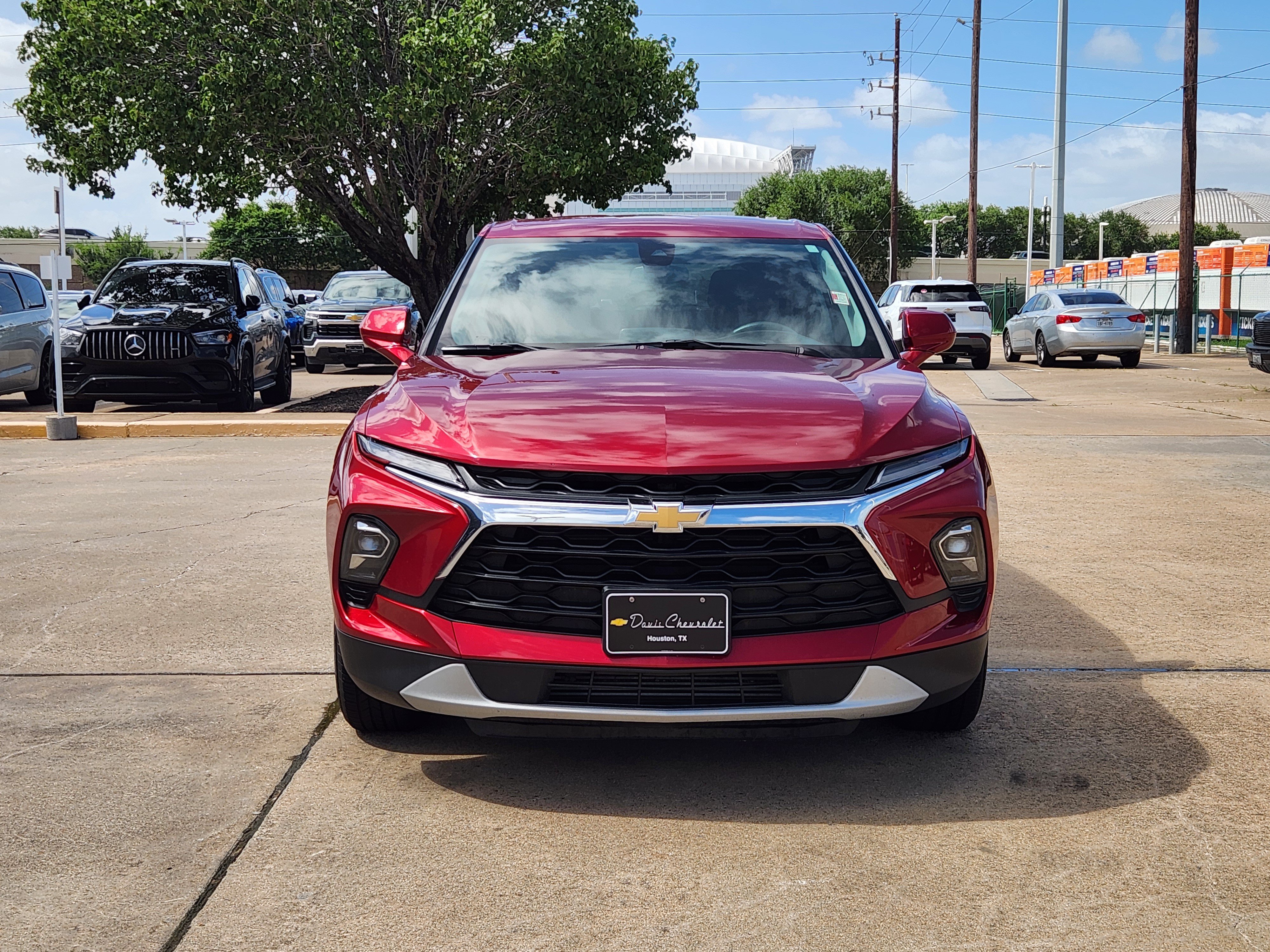 Certified 2025 Chevrolet Blazer LT AWD/4WD image 3