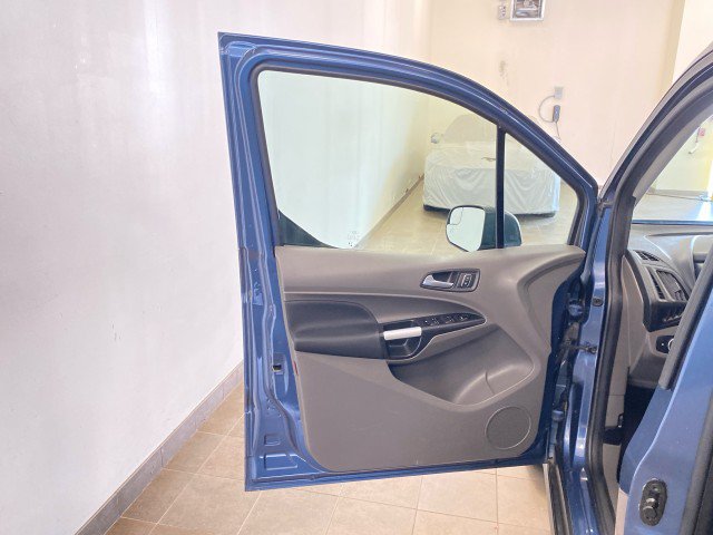 Used 2022 Ford Transit Connect XLT FWD image 15