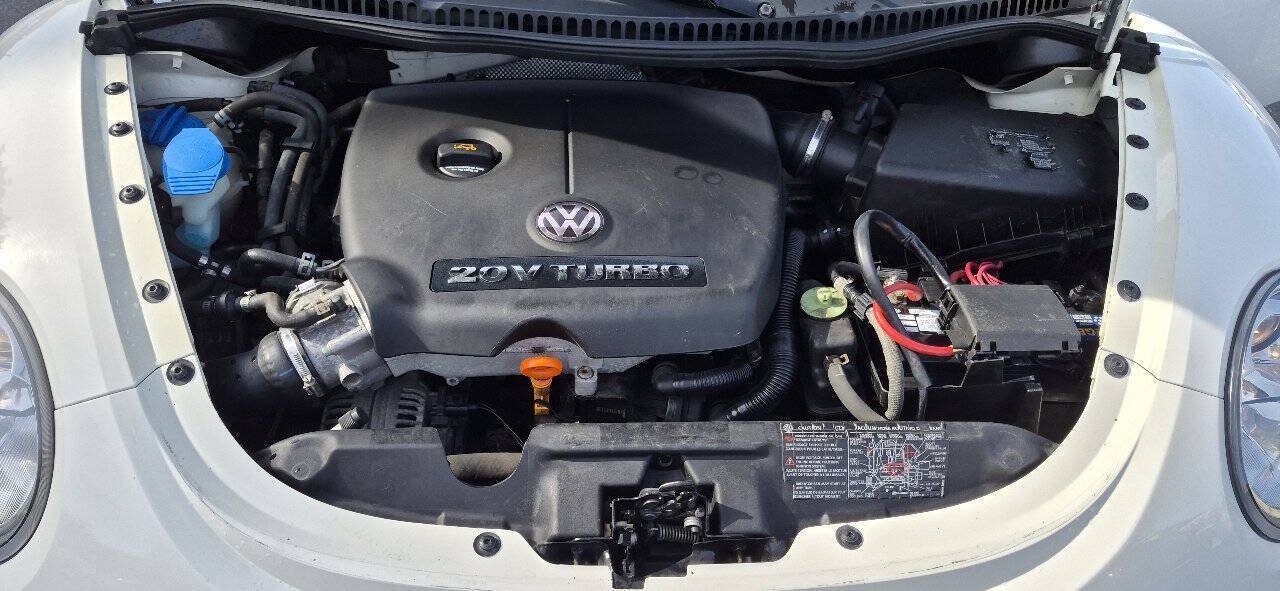 Used 2005 Volkswagen Beetle GLS FWD image 9