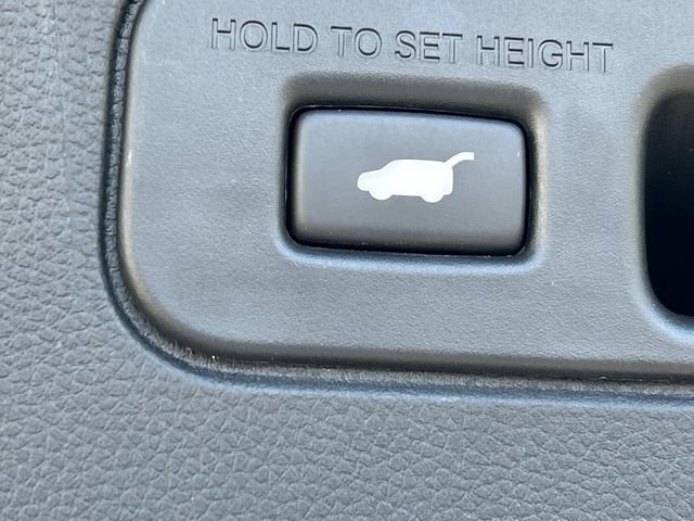 Used 2023 Honda Pilot Elite image 15