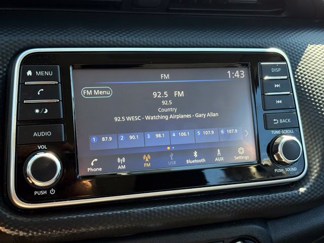 Used 2021 Nissan Kicks S FWD image 16