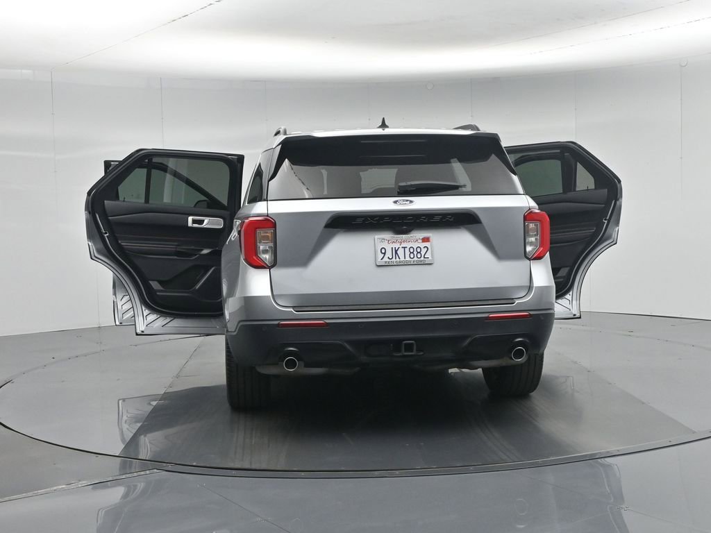 Used 2023 Ford Explorer ST-Line w/ Class IV Trailer Tow Package image 37