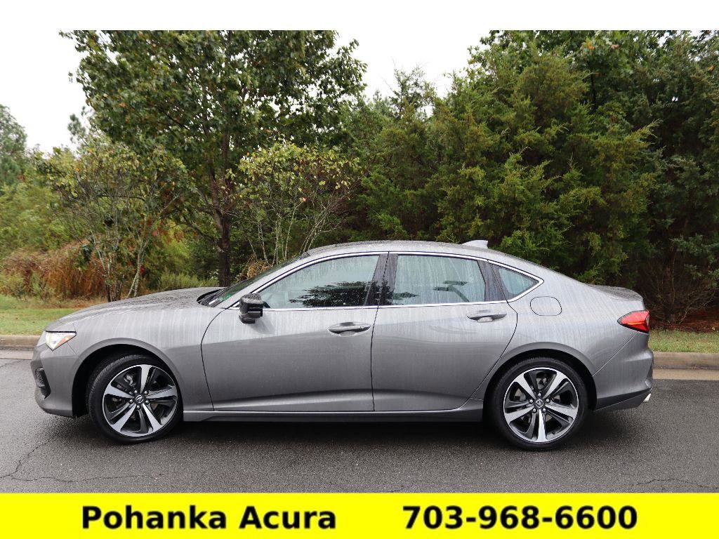 Certified 2025 Acura TLX w/ Technology Package image 4