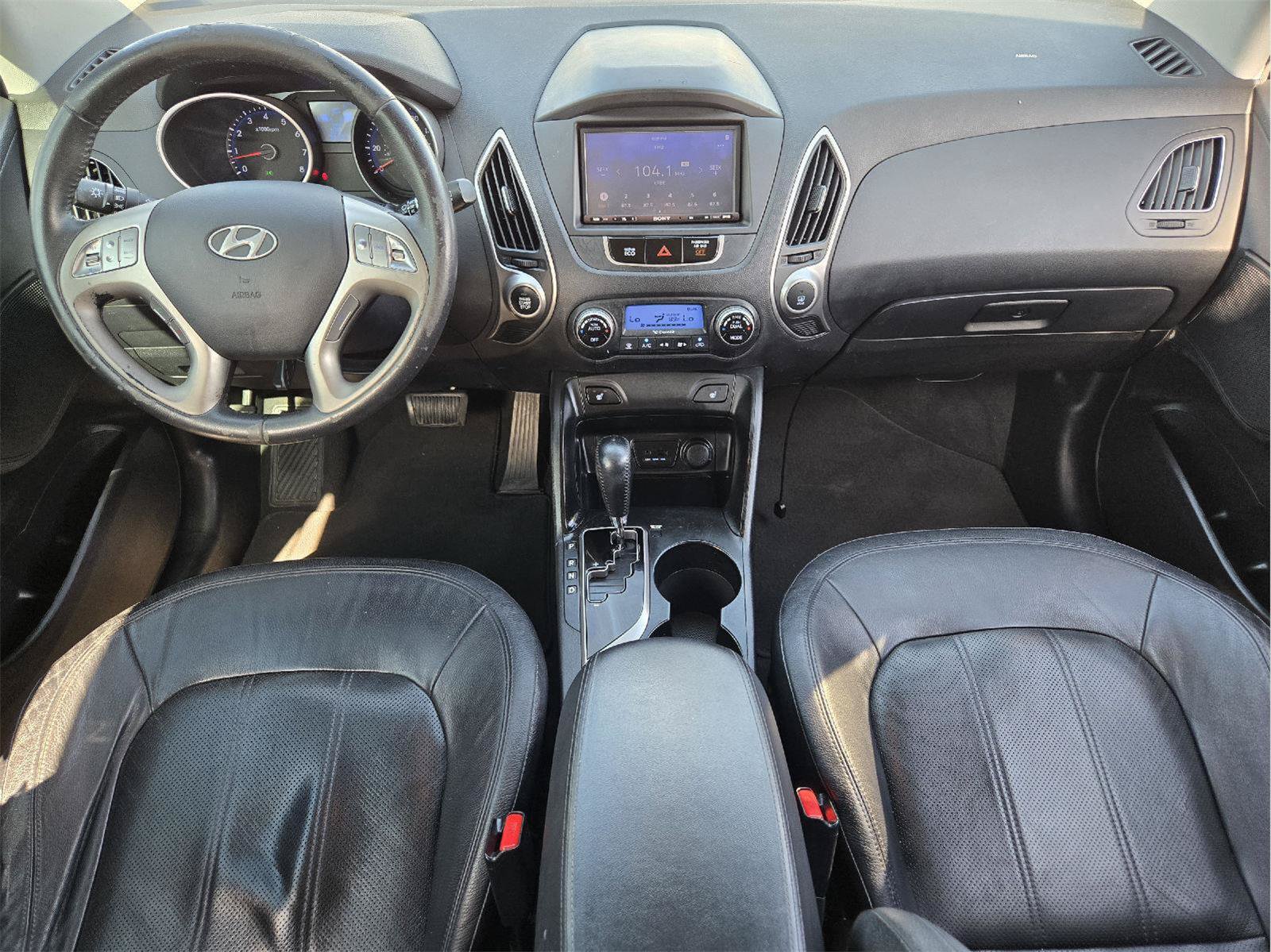 Used 2013 Hyundai Tucson Limited FWD image 24