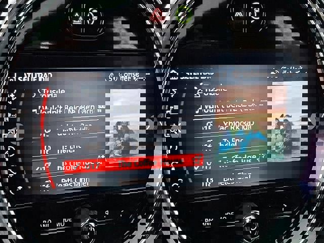 Used 2022 MINI Cooper 4-Door Hardtop image 18