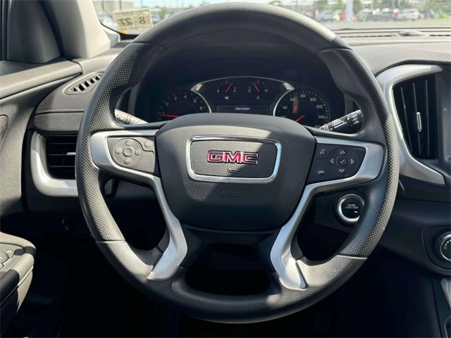 Used 2022 GMC Terrain SLE w/ Elevation Edition image 13