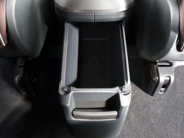 Used 2025 Volkswagen ID. Buzz Pro S image 23