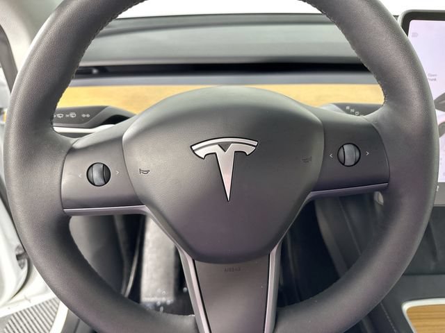 Used 2024 Tesla Model Y Performance AWD/4WD image 19