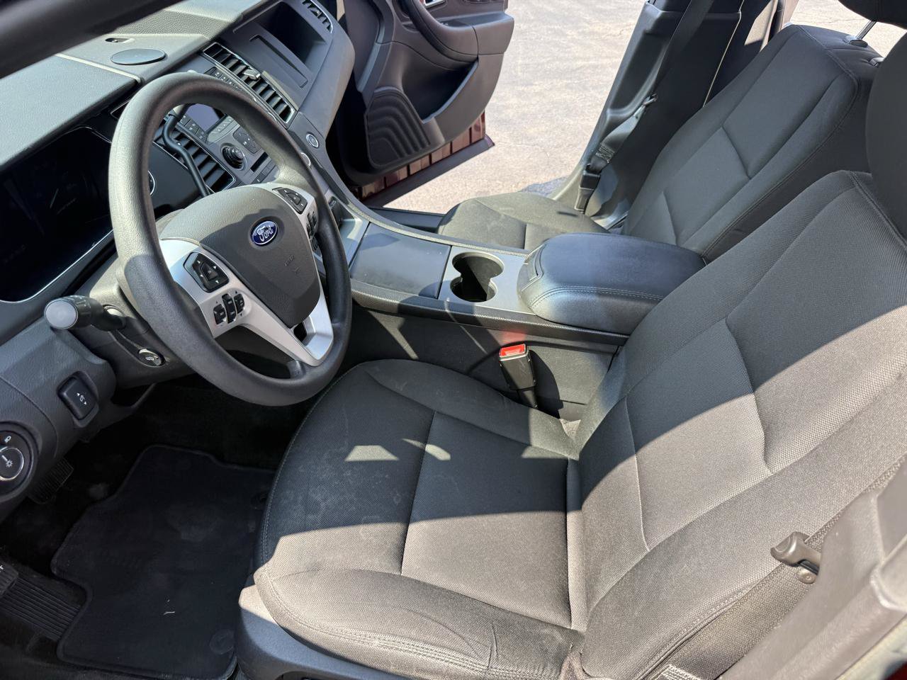 Used 2015 Ford Taurus Police Interceptor AWD image 19