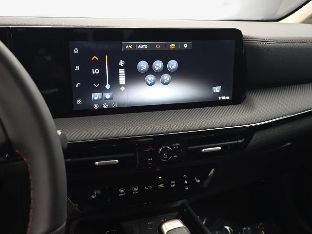 New 2027 Nissan Kicks SR w/ SR Premium Package FWD image 25