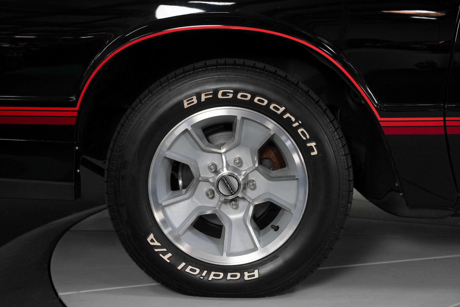 Used 1988 Chevrolet Monte Carlo SS RWD image 16