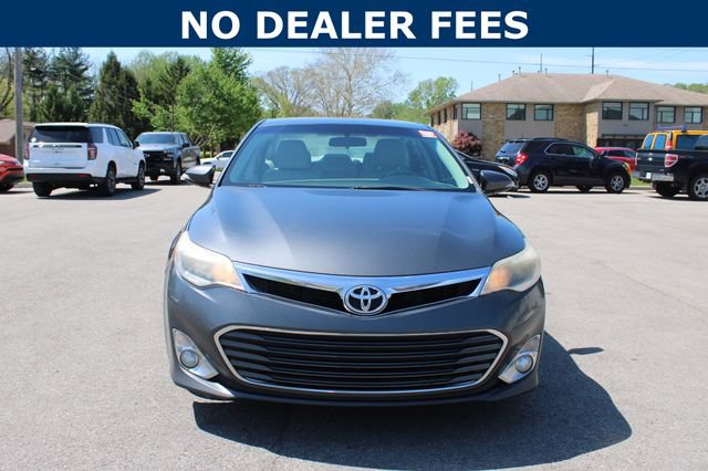 Used 2013 Toyota Avalon XLE FWD image 3