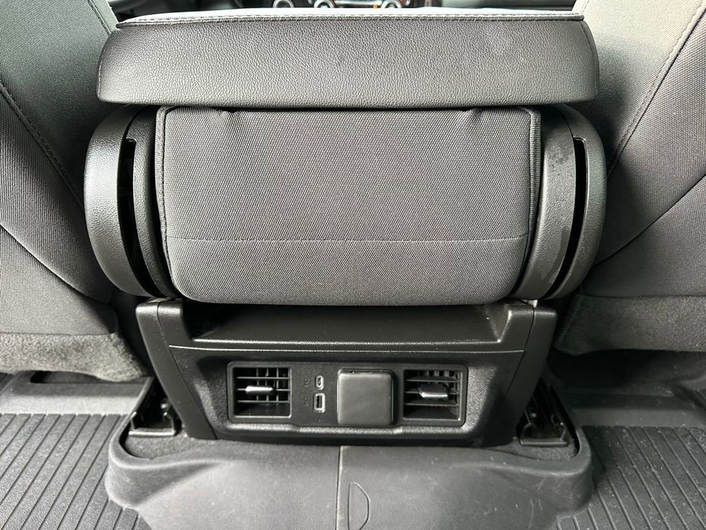 Used 2023 Chevrolet Silverado 1500 LT image 11